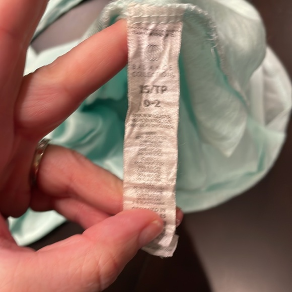 NWoT pale green/mint workout top XS - Picture 4 of 5